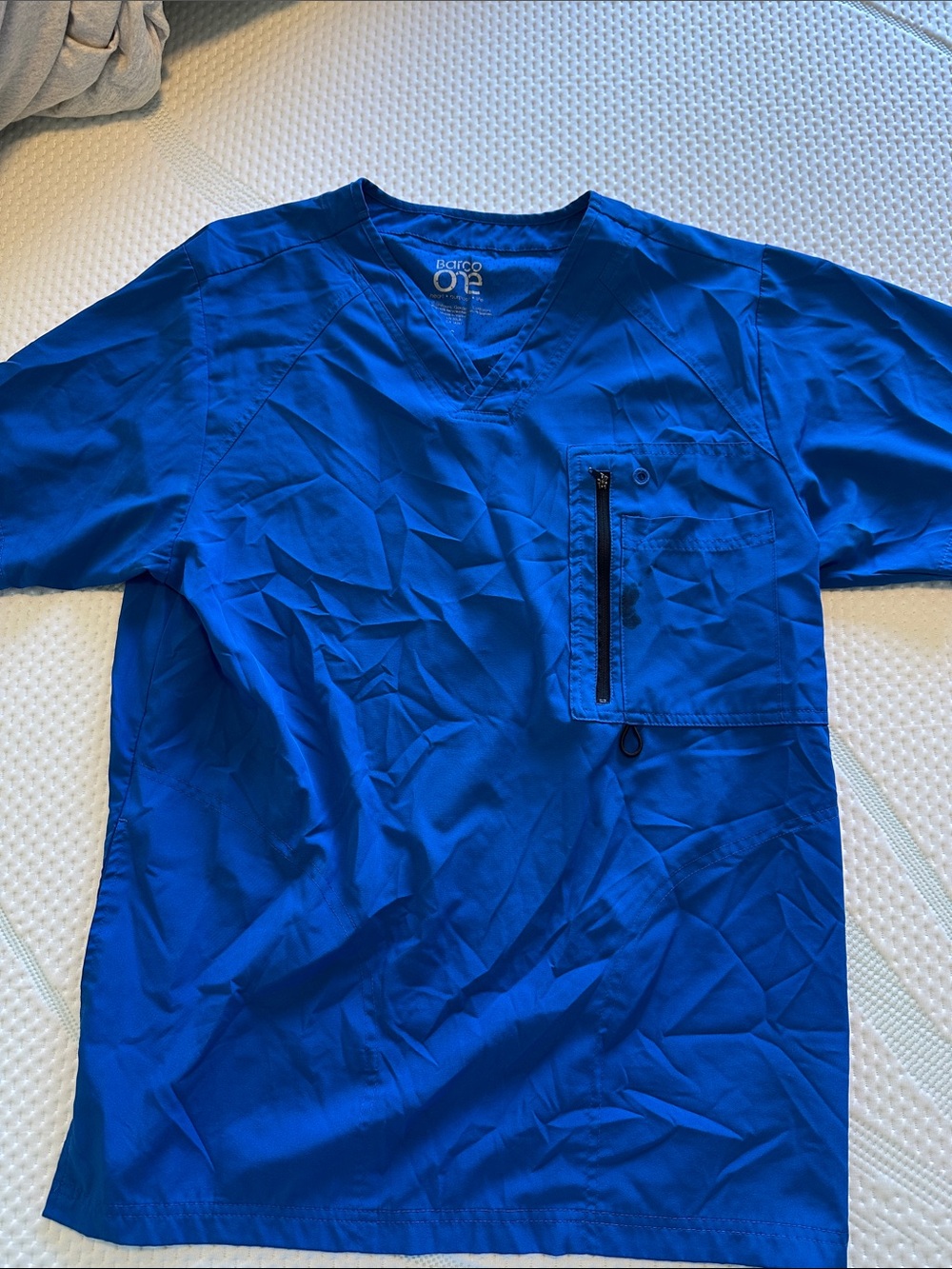 Men’s Royal Blue Scrub Top-Size Small
